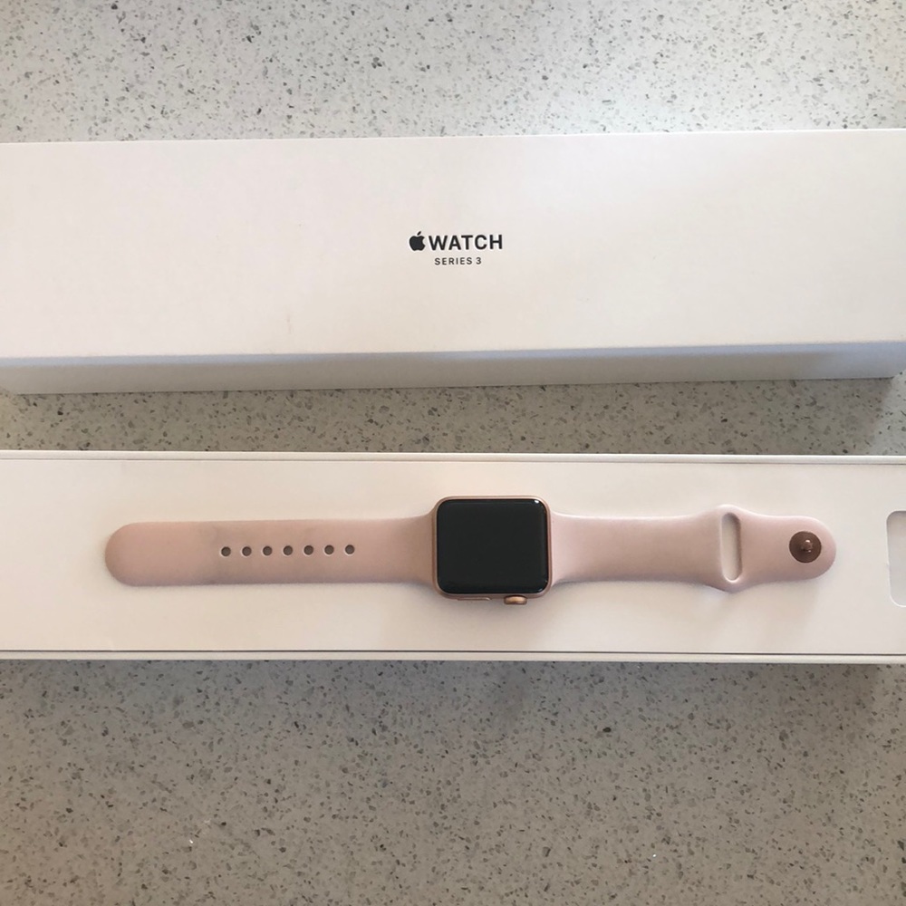 Rose gold Apple Watch series 3